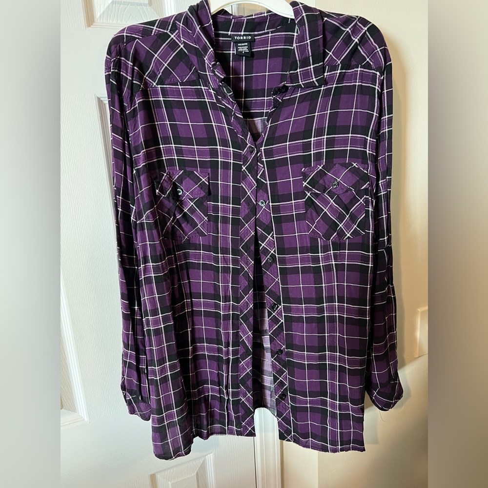 Torrid button down